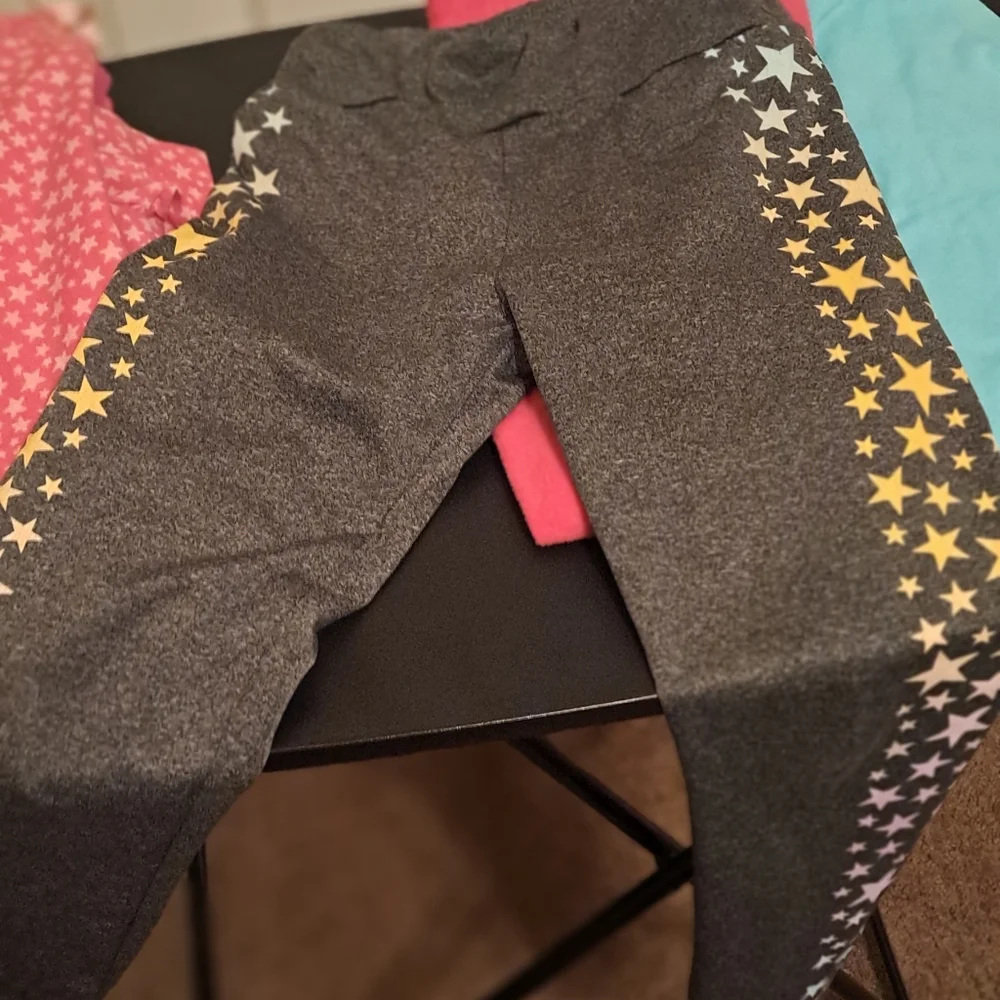 6 pair Girls' 7/8 Bottom bundle